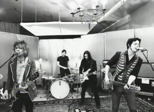 Salute Your Solution - The Raconteurs.
